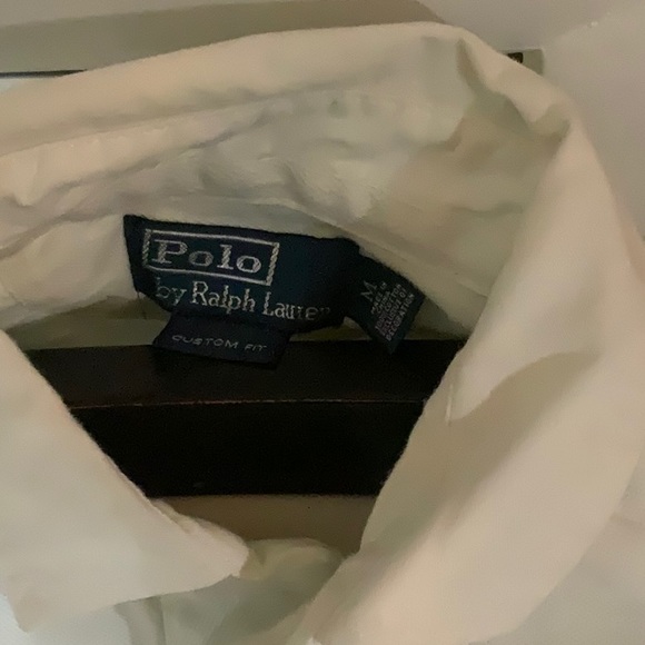 Gorgeous, beautiful Ralph Lauren polo. - Picture 2 of 2